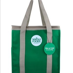 NWT Green insulated bag! WHOLE FOODS NEW Reusable Cooler Cold or Hot w/Zipper